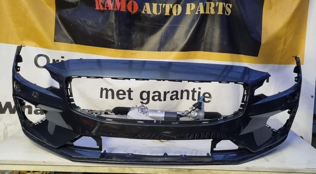 Volvo V6 voorbumper origineel, Gebruikt, -, Voor, -