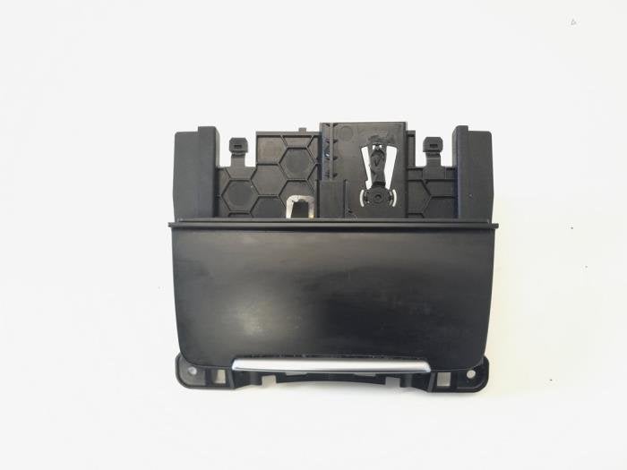 Cendrier arrière d'un Audi A4, Autos : Pièces & Accessoires, -, 3 mois de garantie, Audi, Utilisé