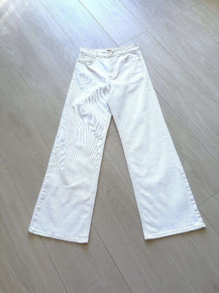 Witte C&A jeans uitlopende pijpen 5‑zakken 38  stretch denim, Kleding | Dames, Spijkerbroeken en Jeans, Verzenden, Wit, Zo goed als nieuw