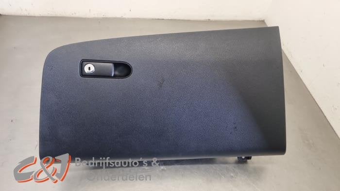 Boîte à gants d'un Mercedes Vito, 3 mois de garantie, Utilisé, -, -