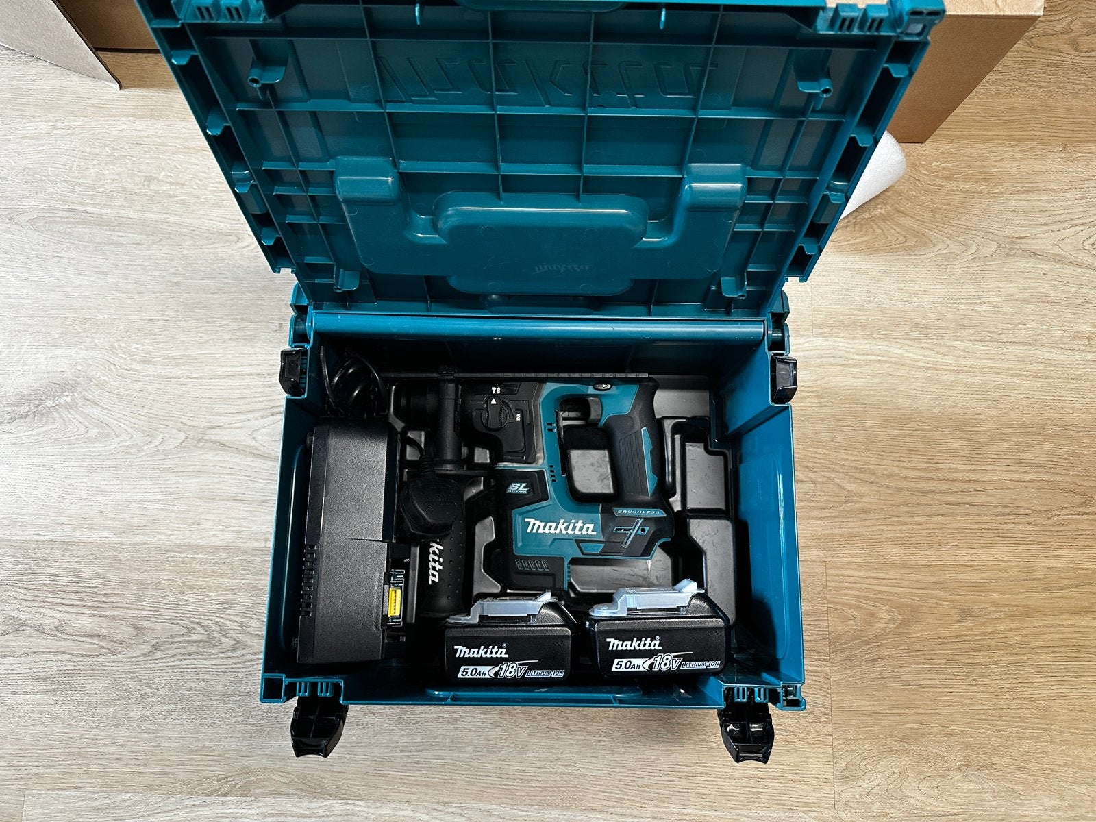 Makita 18v SDS Boormachine, Ophalen, Zo goed als nieuw, Boormachine, Klopboormechanisme