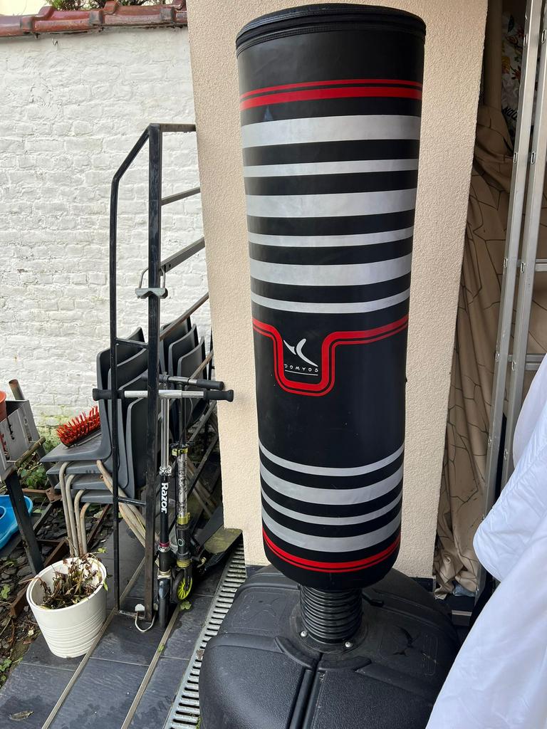 Sac de boux, Ophalen, Zo goed als nieuw