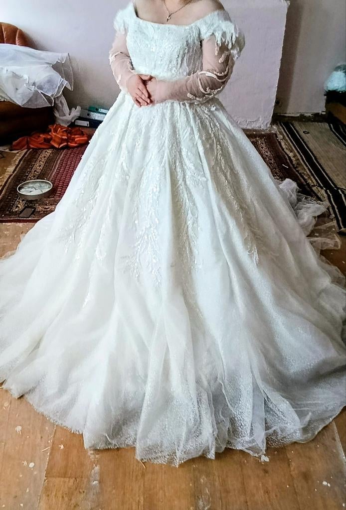 Robe de mariée princesse, Enlèvement, Robe de mariée