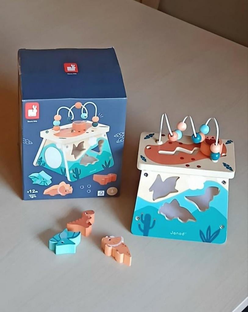 Janod houten activiteitenkubus met vormen, Kinderen en Baby's, Speelgoed | Houten speelgoed, Ophalen of Verzenden