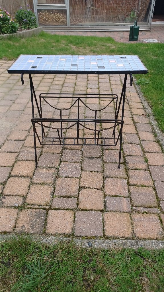 Vintage krantenbak, Maison & Meubles, Métal, Corbeille à journaux, Vintage, Enlèvement