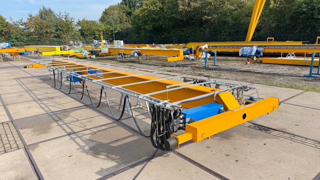 Rolbrug 12.120 mm / 2,5 ton / Abus / 1992. I.g.st., Ophalen, Gebruikt, Elektrisch