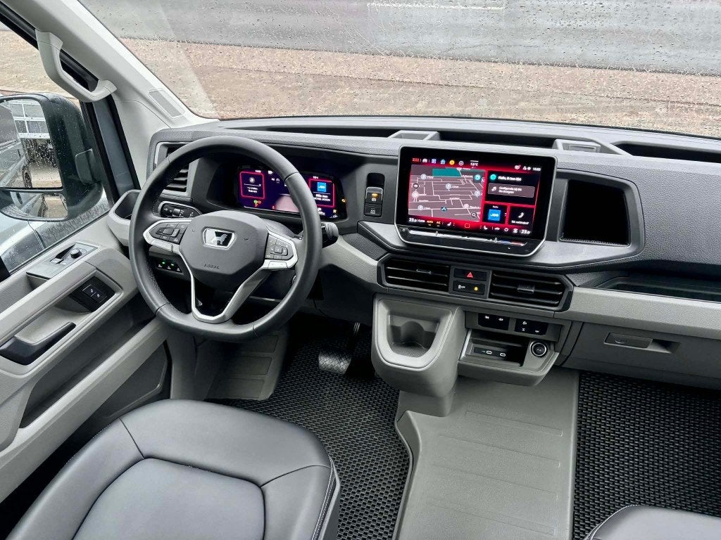 Julià Camper Yellowstone 4x4 MAN TGE - Hefdak - DEMO, Caravans en Kamperen, Verwarmde buitenspiegels, Bedrijf, Diesel, Caméra de recul