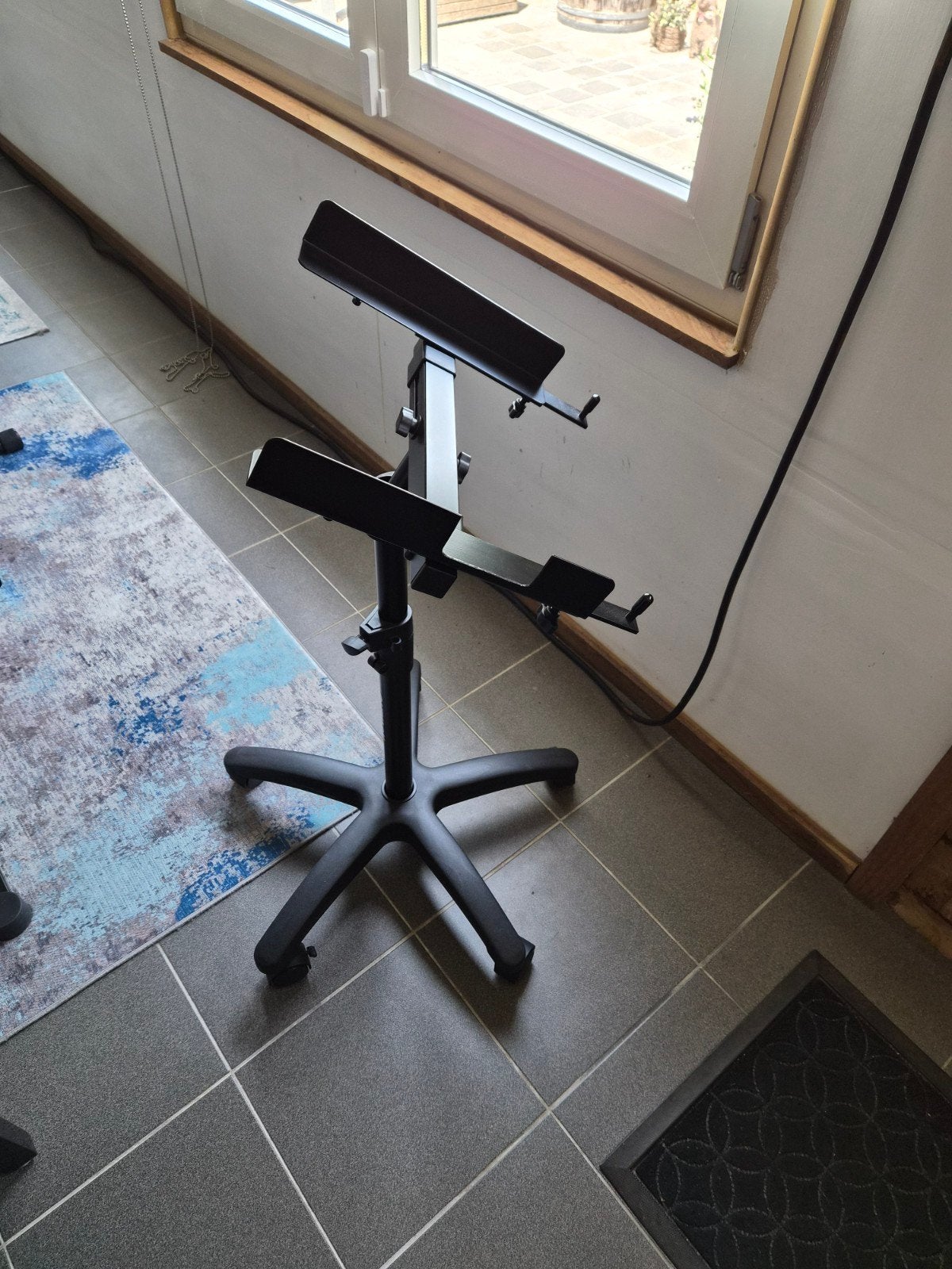 Quicklok en roland, Musique & Instruments, Pieds, Enlèvement