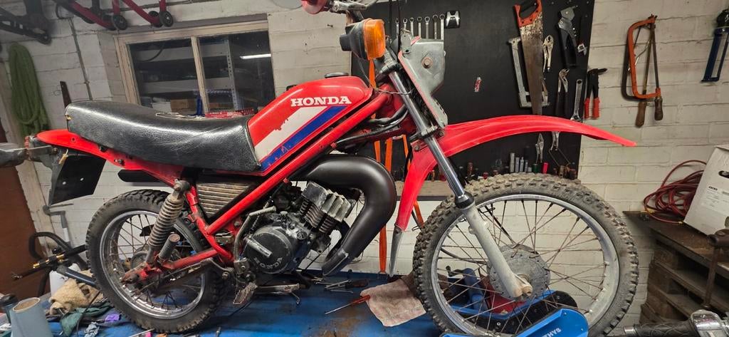 Honda mt5, Enlèvement, Honda