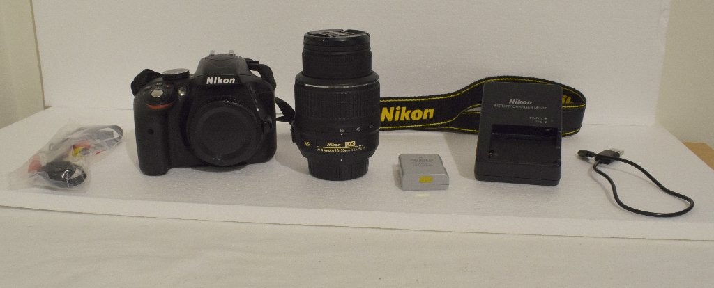 Foto toestel Nikon D3300, Audio, Tv en Foto, Spiegelreflex, Ophalen of Verzenden, Zo goed als nieuw, Lensdop