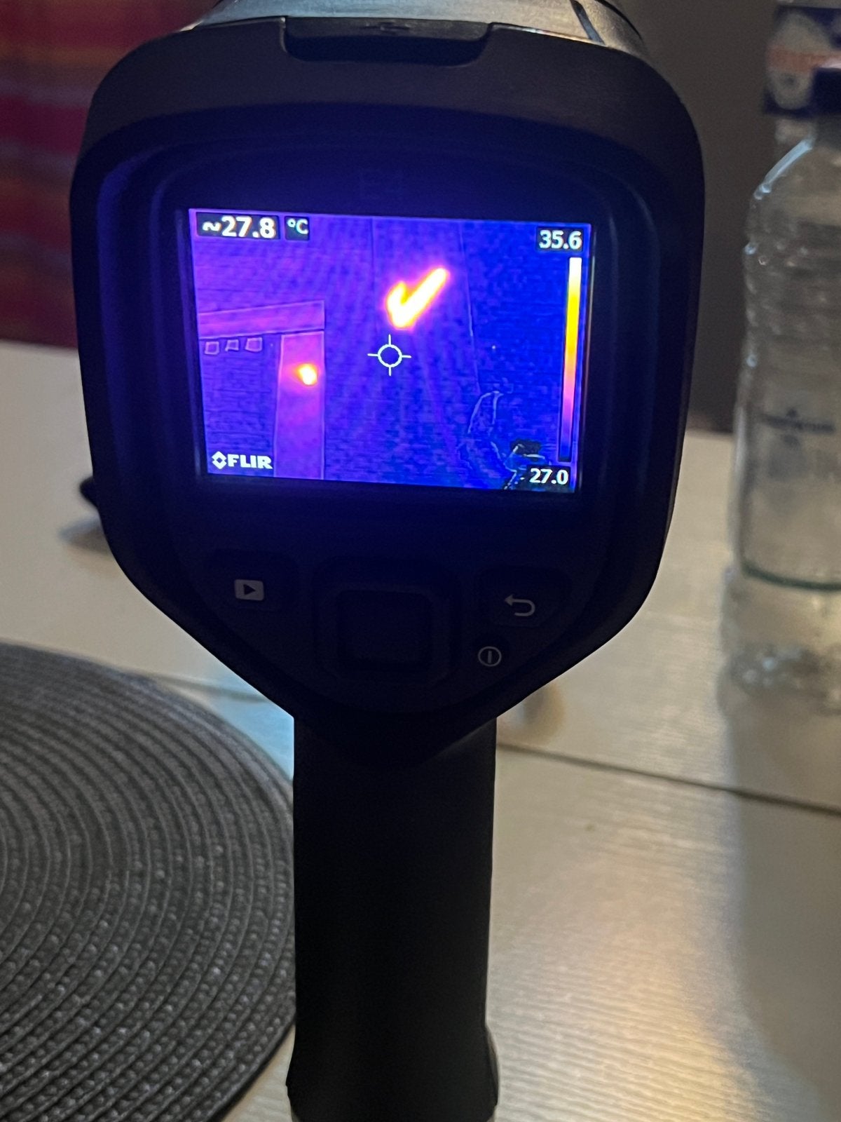 FLIR E4 – Caméra Thermique Professionnelle, Doe-het-zelf en Bouw, Laskappen, Zo goed als nieuw, Ophalen of Verzenden