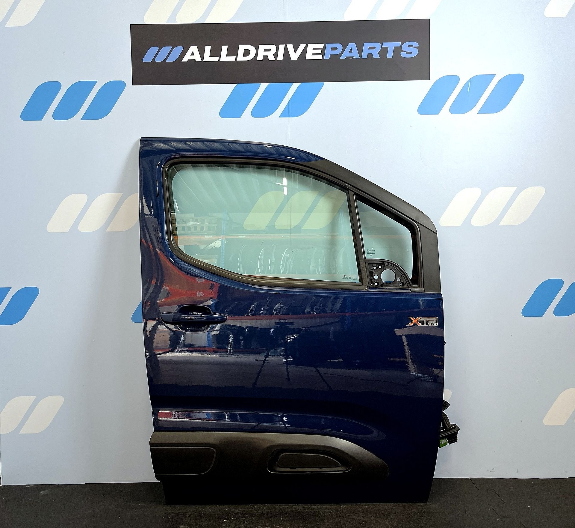 Citroen Berlingo voorportier rechts blauw EJG 9822914280