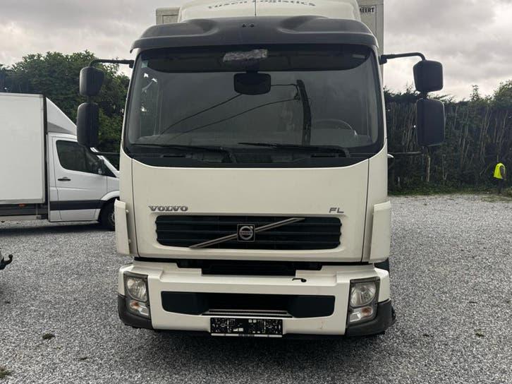 Volvo FL 240 E5, Auto's, Wit, Bedrijf, Diesel, Grijs