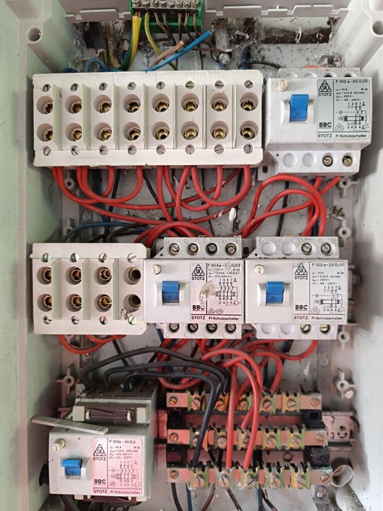 Coffret électrique, Enlèvement