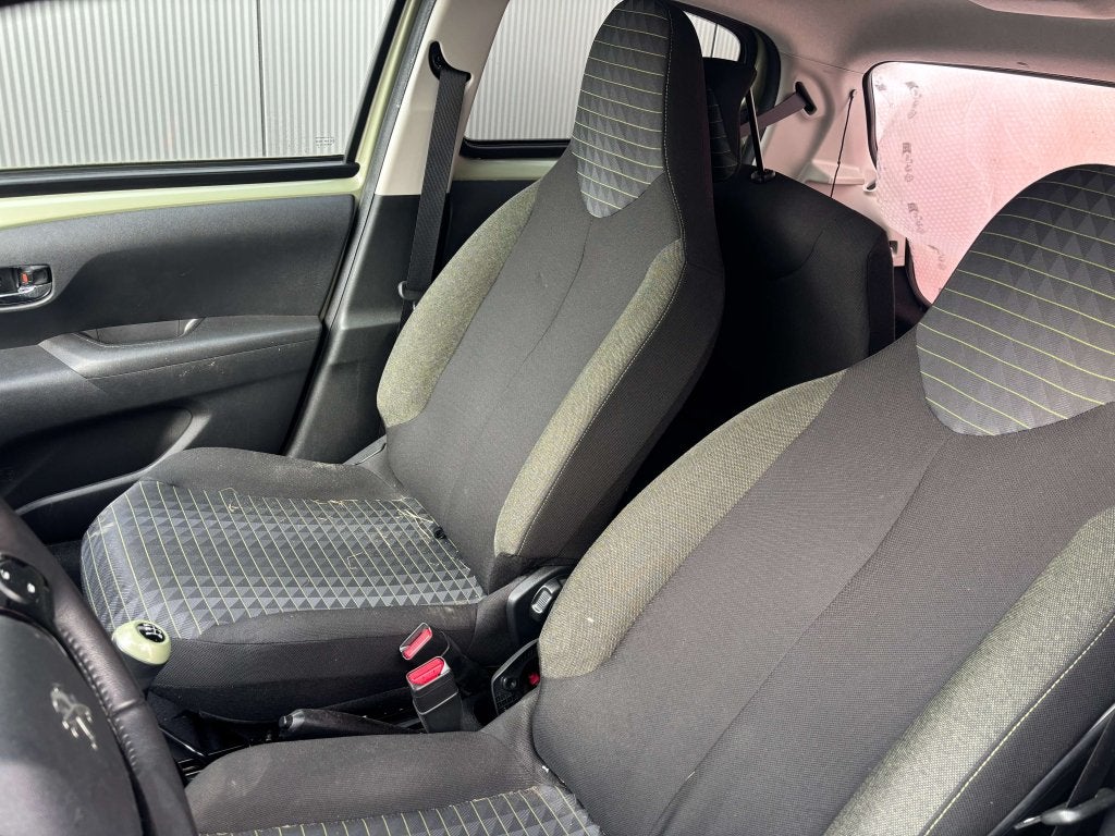Peugeot 108 2020 interieur stoelen stoelverwarming, Auto-onderdelen, Gebruikt, Niet ingevuld, Niet ingevuld, Peugeot