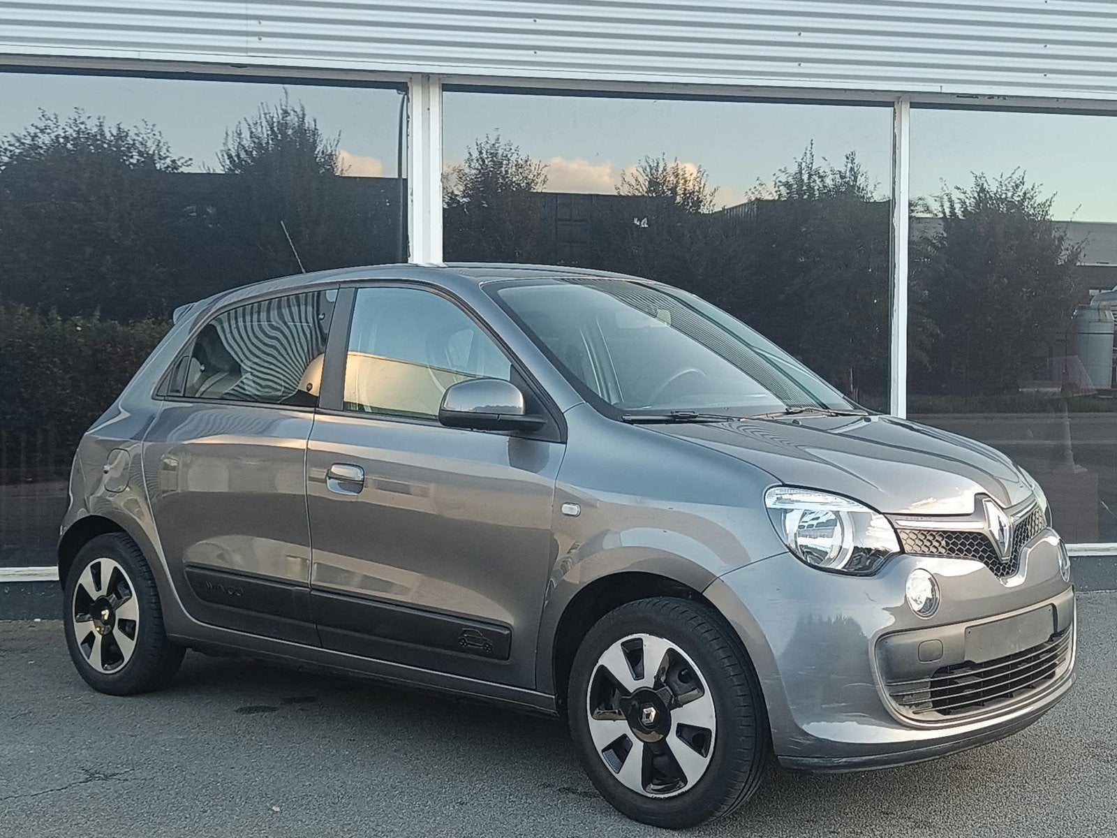 RENAULT TWINGO 1.0 ESSENCE START/STOP AIRCO FASHION EDITION, Autos, Argent ou Gris, Boîte manuelle, Air conditionné, Particulier