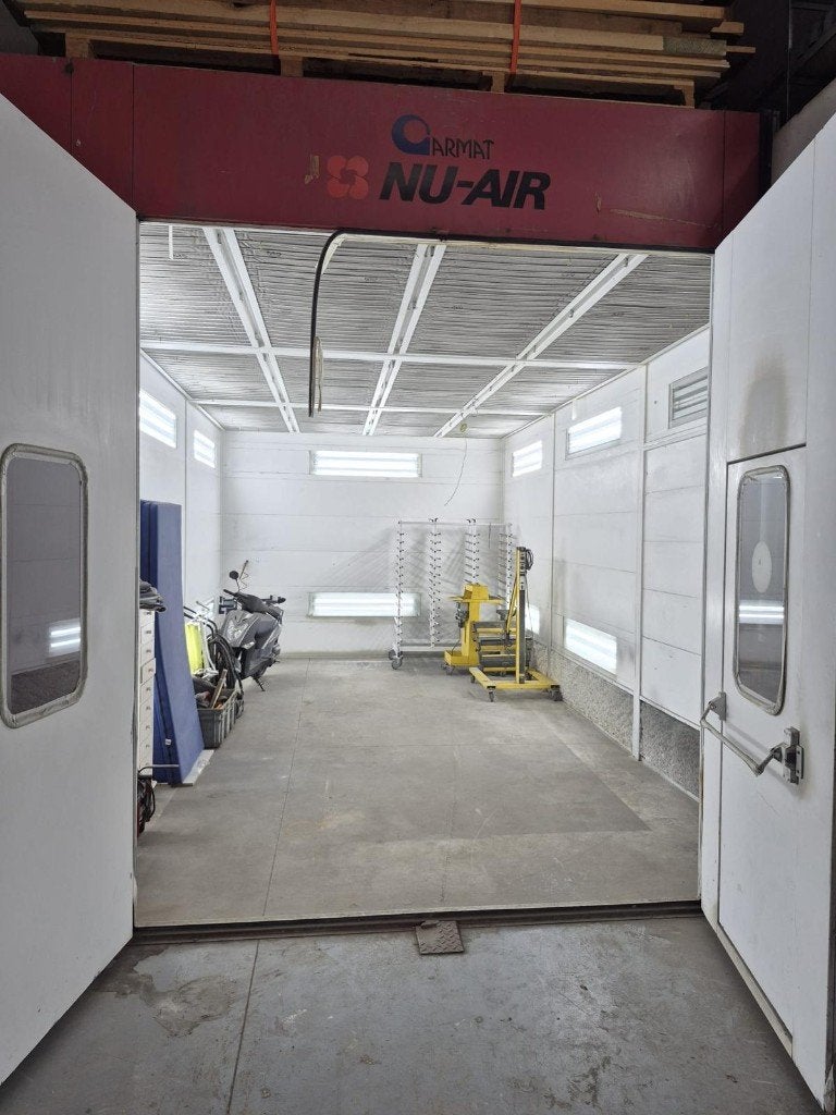 Professionele Carmat Spuitcabine, Enlèvement, Utilisé