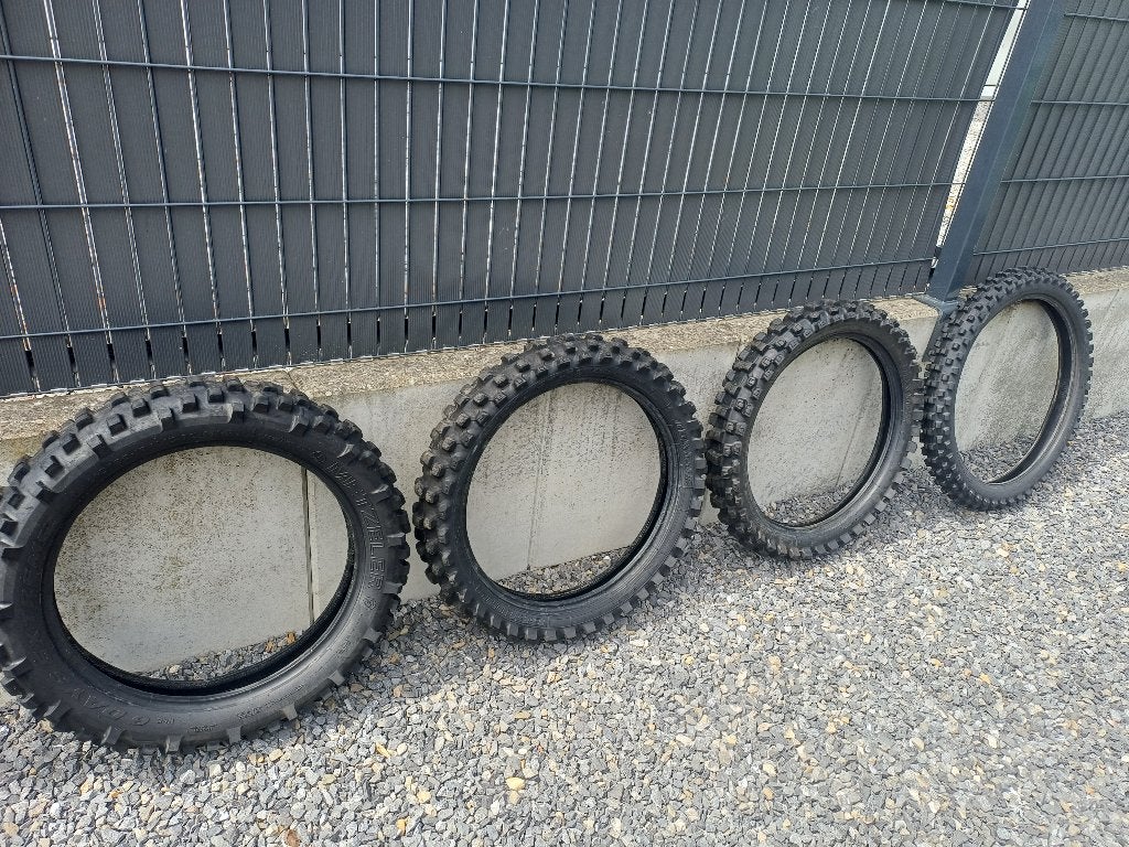 4 pneux moto cross, Enlèvement
