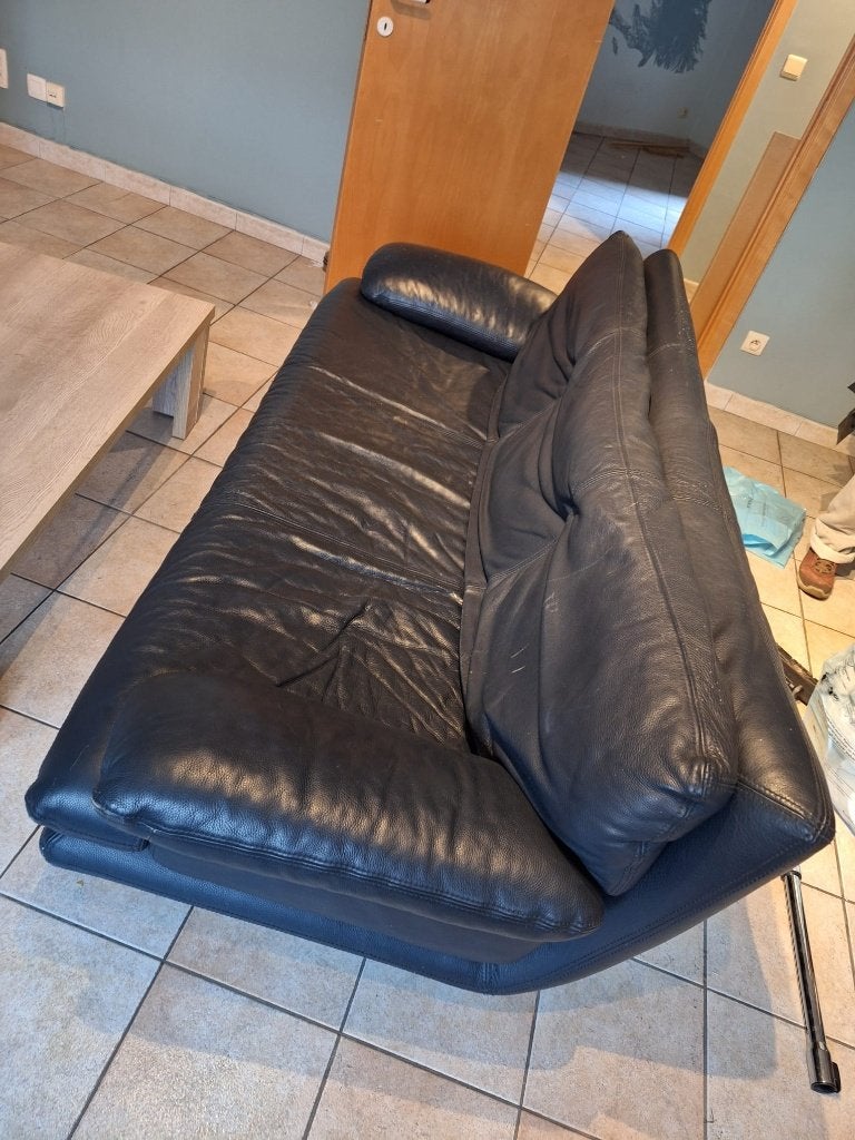 dressoir, barkast, tafel, zetels, Enlèvement