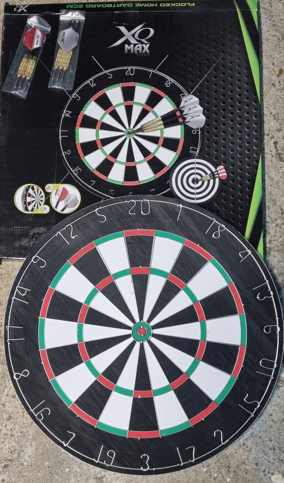 Dartsblok xQ max, Sport en Fitness, Darts, Ophalen, Pijlen