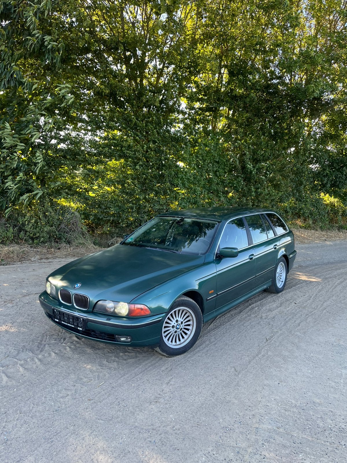 BMW 540i E39 break V8 4.4L, Auto's, Automaat, Zwart, Leder, Break