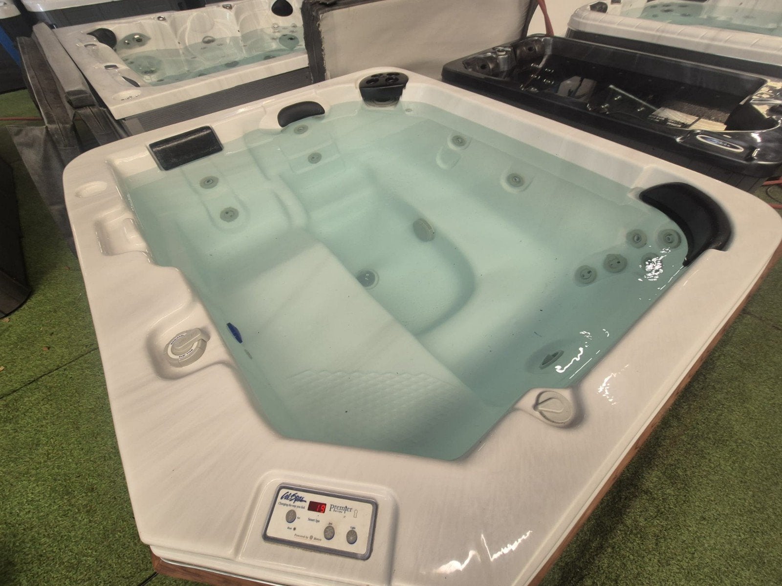 6 pers call spa spotgoedkoop‼️VOLLEDIG AMERIKAANS ‼️, Ophalen of Verzenden