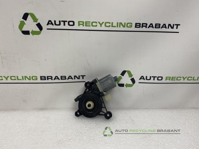 Moteur de vitre portière d'un Audi A4, Autos : Pièces & Accessoires, -, 3 mois de garantie, Utilisé, -