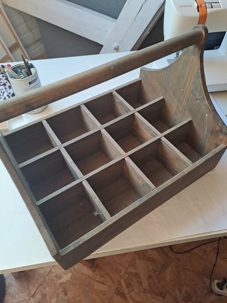 Casier à bouteilles ancien, Enlèvement, Bois, 5 – 50, 5 à 15 bouteilles