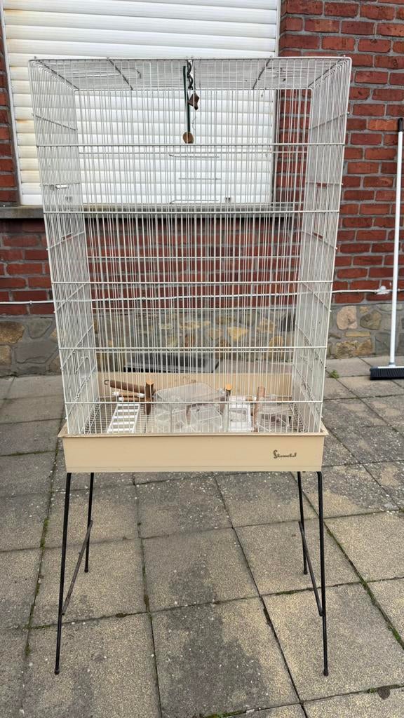 Vogelkooi met stalen oplegvoet - Merk: Stametal, Dieren en Toebehoren, Ophalen, Zo goed als nieuw, Vogelkooi