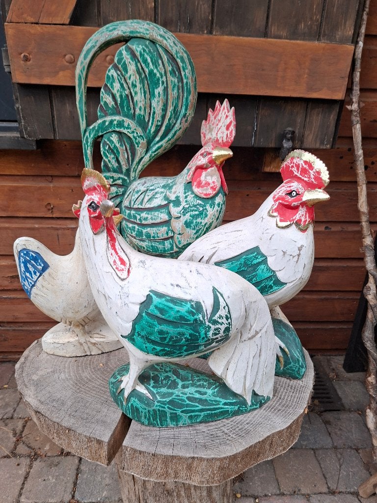 Houten haan en kippen, Plusieurs animaux, Poule ou poulet
