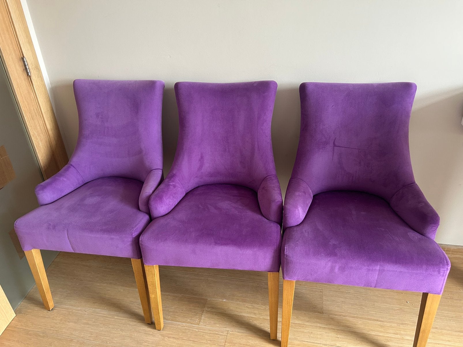 Set van 3 kwalitatieve en zeer comfortabele eetkamerstoelen, Huis en Inrichting, Ophalen, Hout, Overige kleuren, Drie