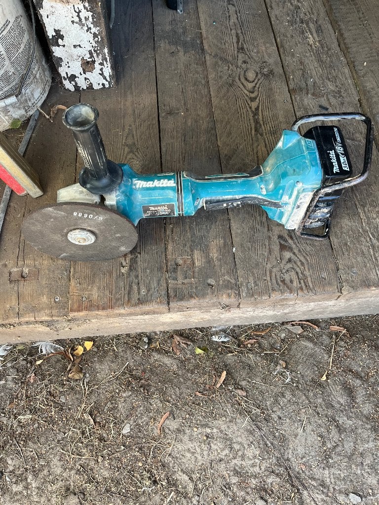 makita grote slijpmachine op 2x18v, Ophalen, Zo goed als nieuw, Haakse slijper, Makita
