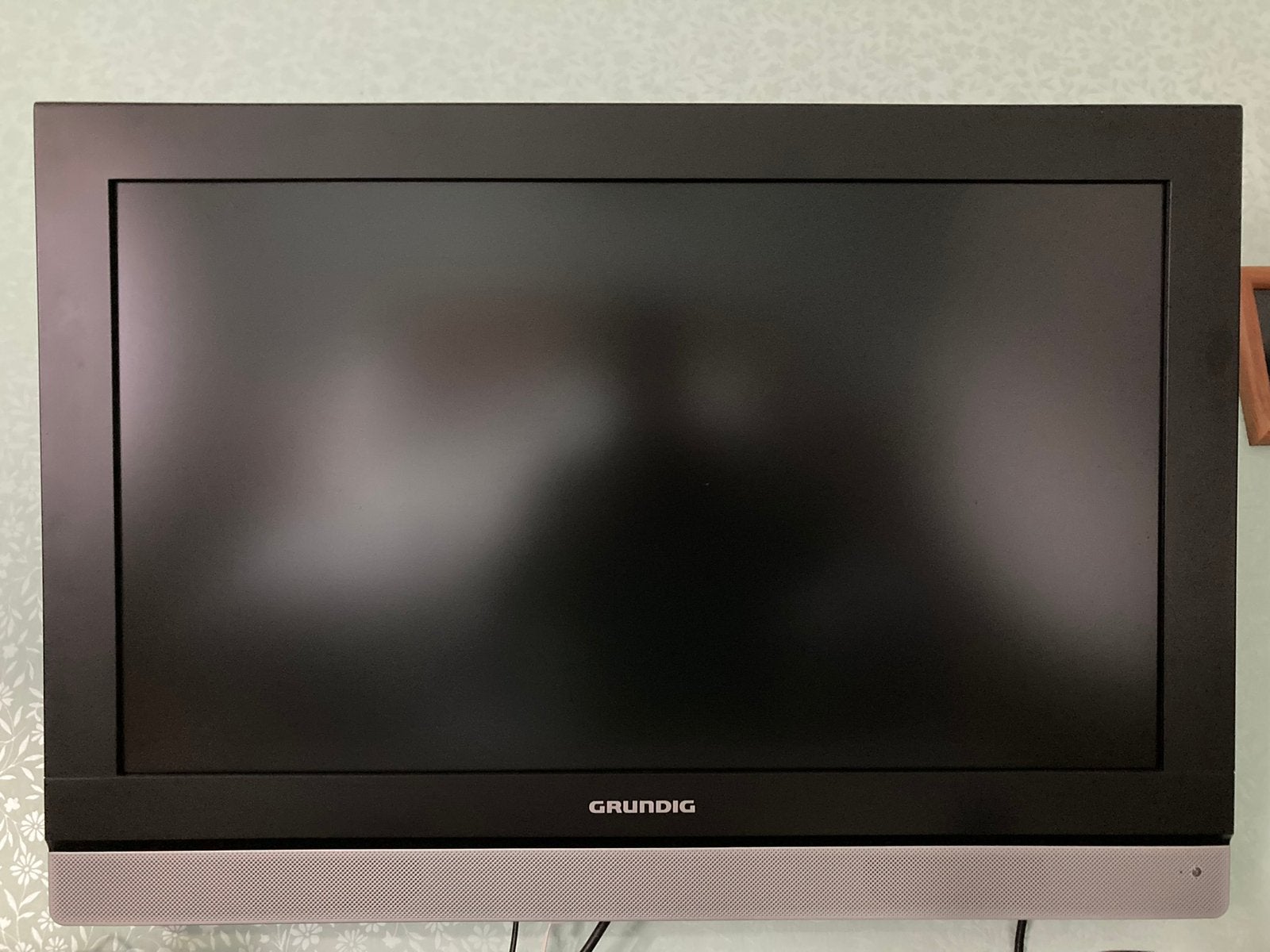 Grundig 32” TV inclusief ophangbeugel, Enlèvement, Utilisé, Grundig