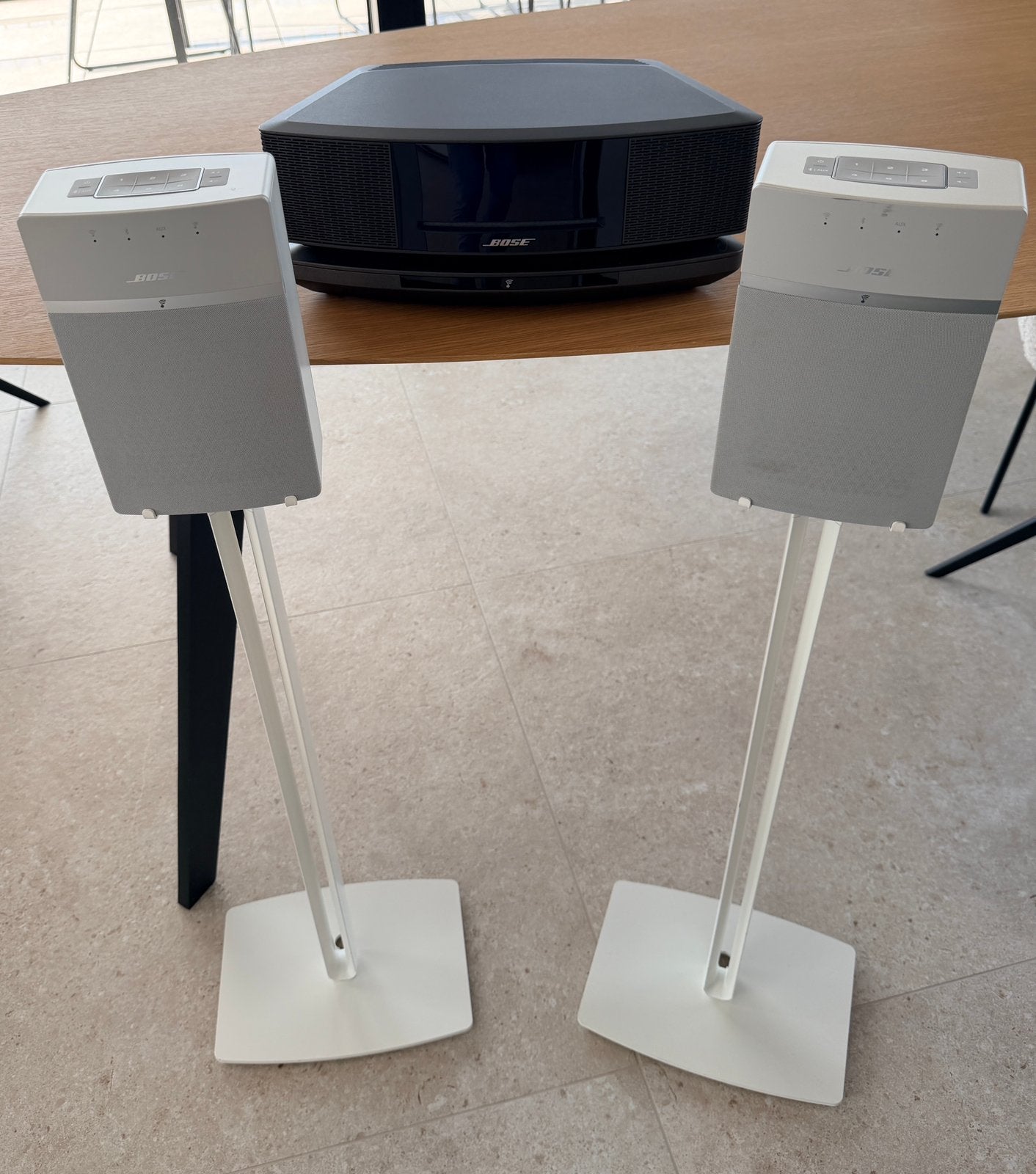 2 Bose SoundTouch luidsprekers + staanders + SoundTouch Wave, Ophalen, Zo goed als nieuw, Overige merken