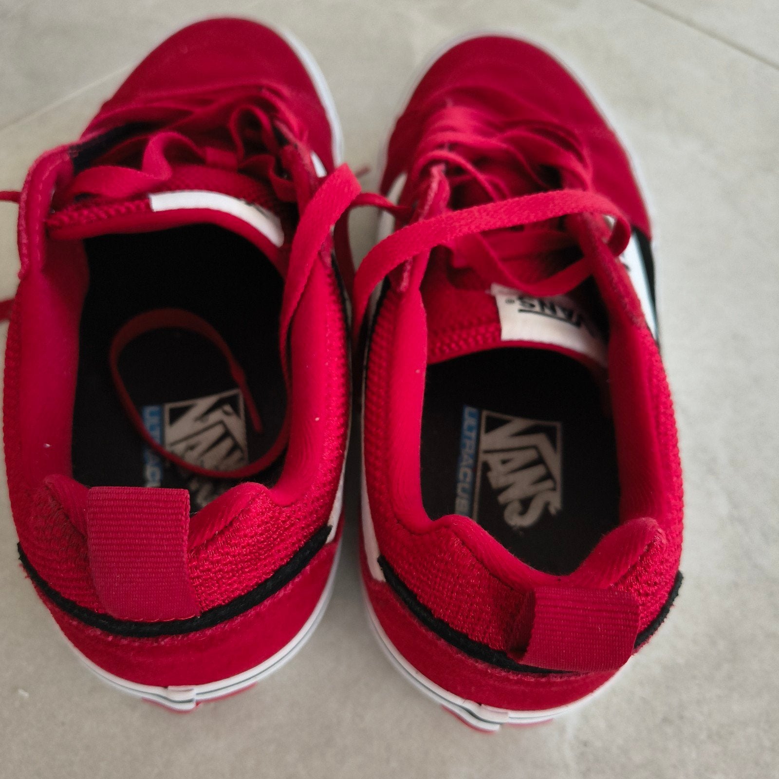 VANS SCHOENEN HEREN MAAT 9     15€, Ophalen