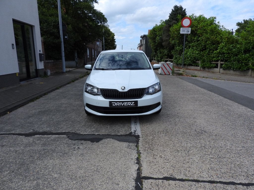 Skoda Fabia In mooie staat + 12m garantie!!, Auto's, Wit, Bedrijf, 999 cc, Stadsauto