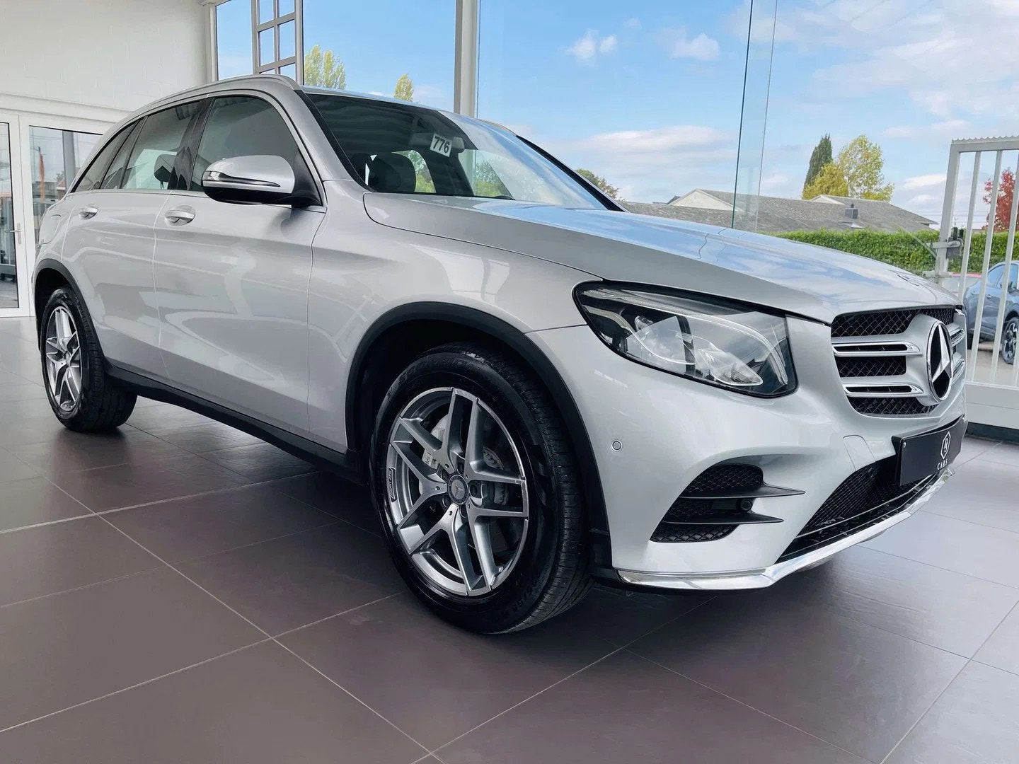 Mercedes-Benz GLC GLC 220 d 4-Matic * GARANTIE + PACK AMG +, Autos, Argent ou Gris, Achat, Euro 6, Entreprise
