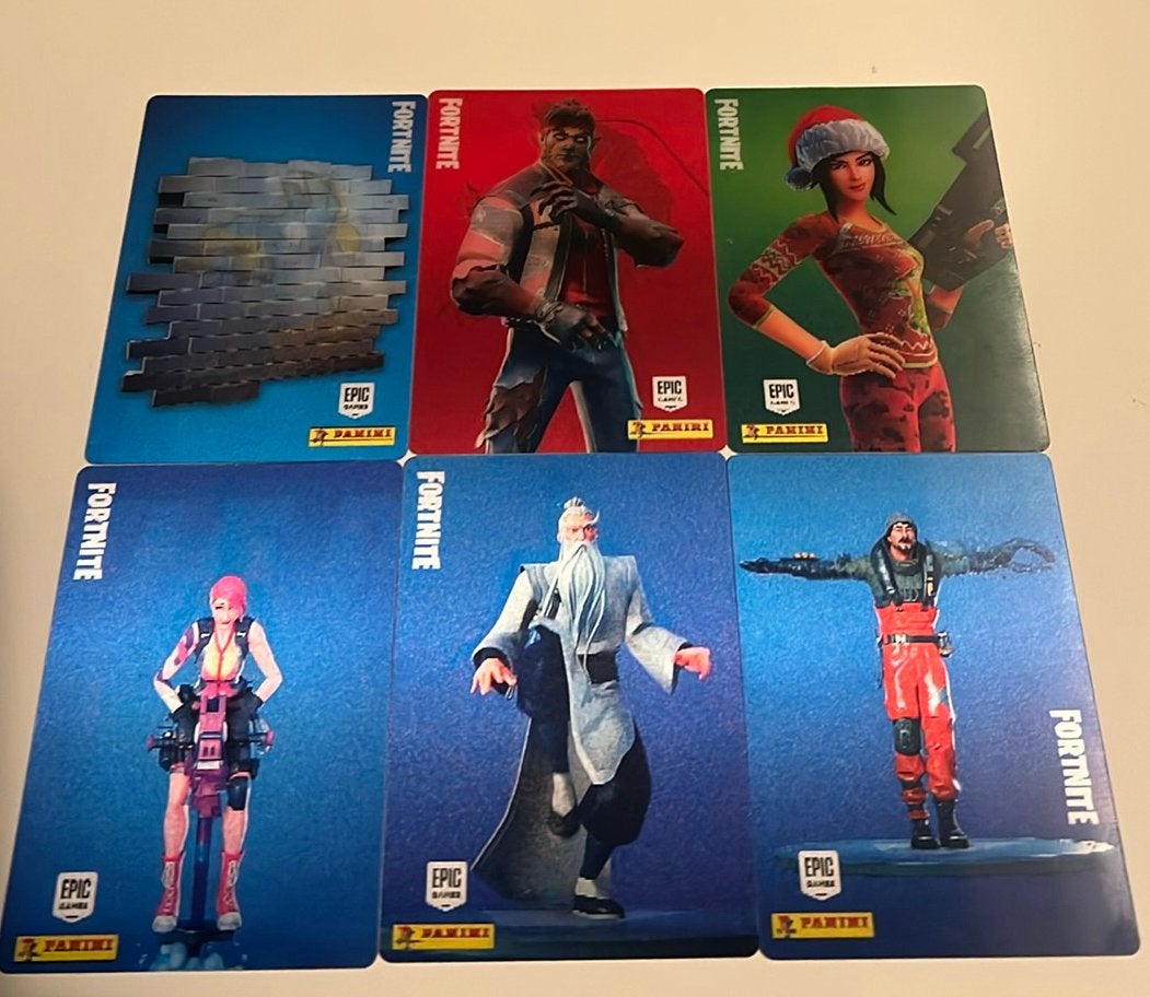 Fortnite Reloaded 2020 –Losse /Glowin’ /PosterFoil /Movin’3D, Ophalen of Verzenden, Zo goed als nieuw, Losse kaart