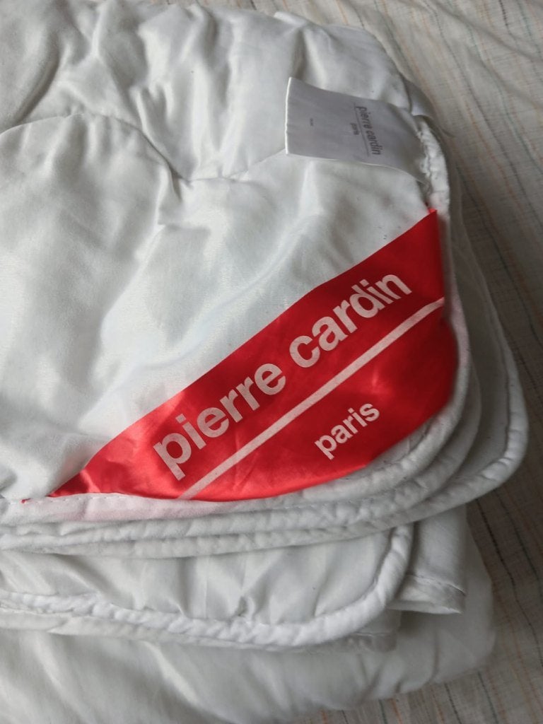 Couette 2 personnes 220x240cm toutes saisons synthétique, Maison & Meubles, Chambre à coucher | Linge de lit, Enlèvement ou Envoi