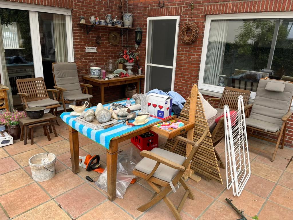 Houten tafel met 6 stoelen / relax, Tuin en Terras, Ophalen, Zo goed als nieuw