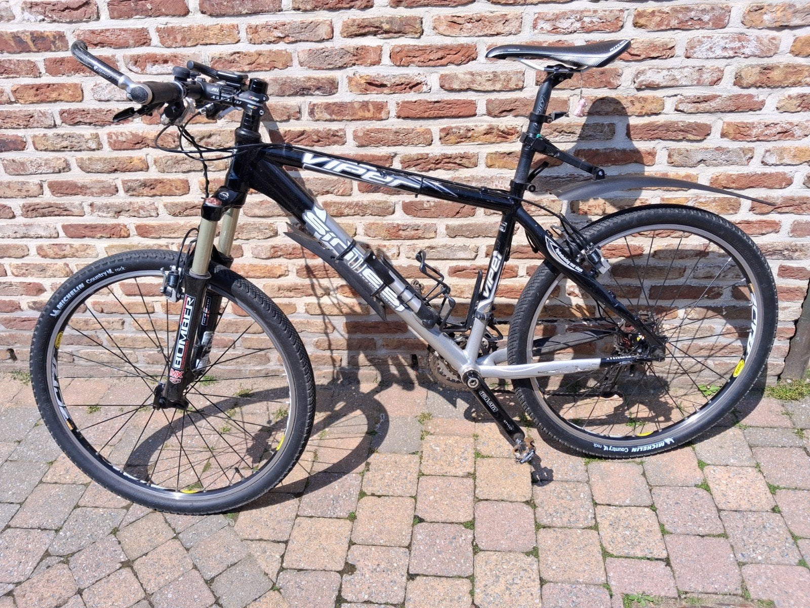 Mooie mtb + gratis 3 binnenbanden, Enlèvement
