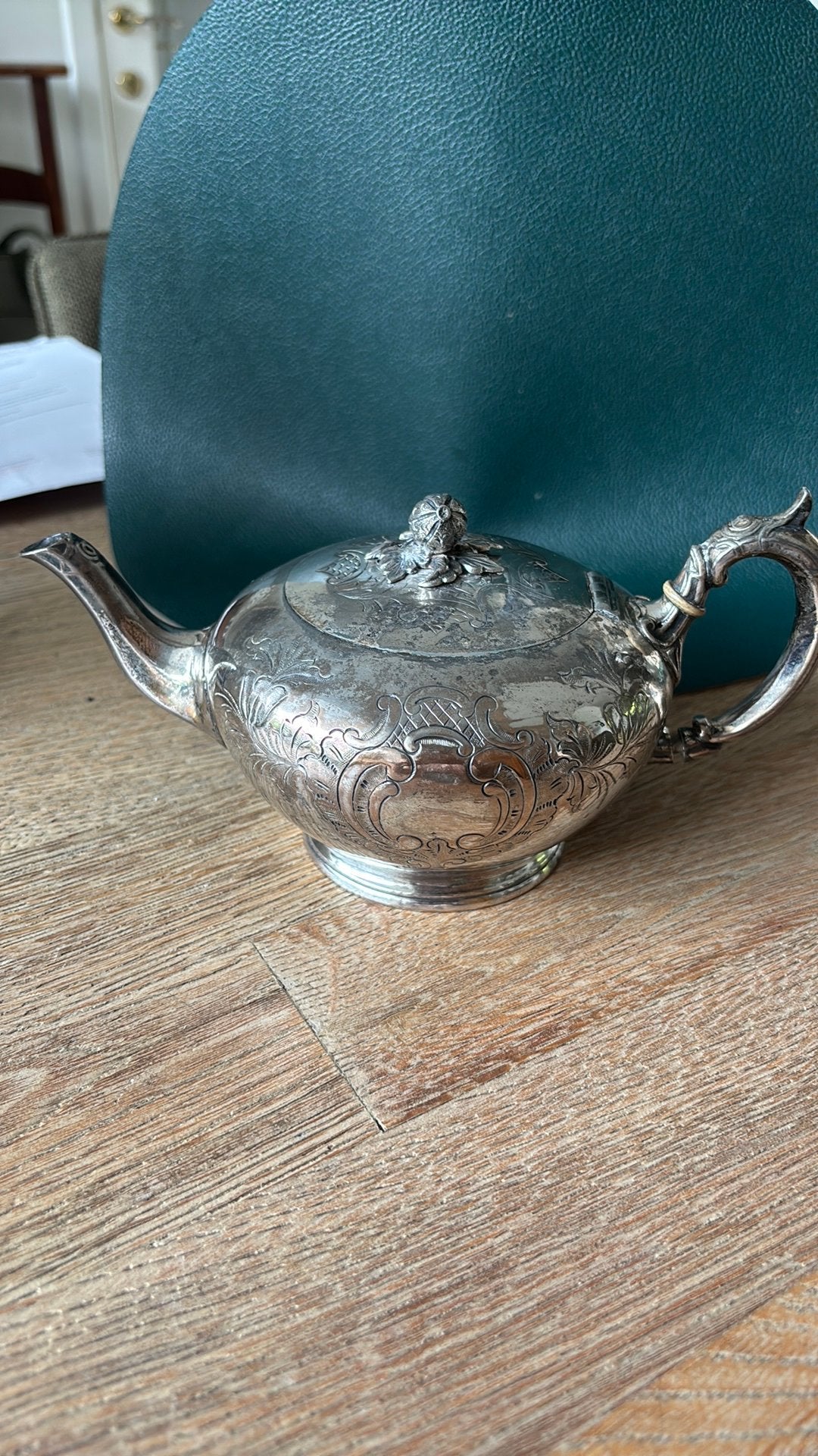 Antieke “victorian style” verzilverde theepot, Antiek en Kunst, Ophalen
