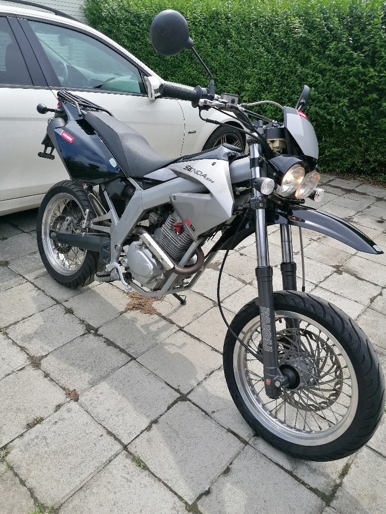 Derbi Senda 125cc, Motoren, Particulier, 125 cc, 11 kW of minder, Handgeschakeld
