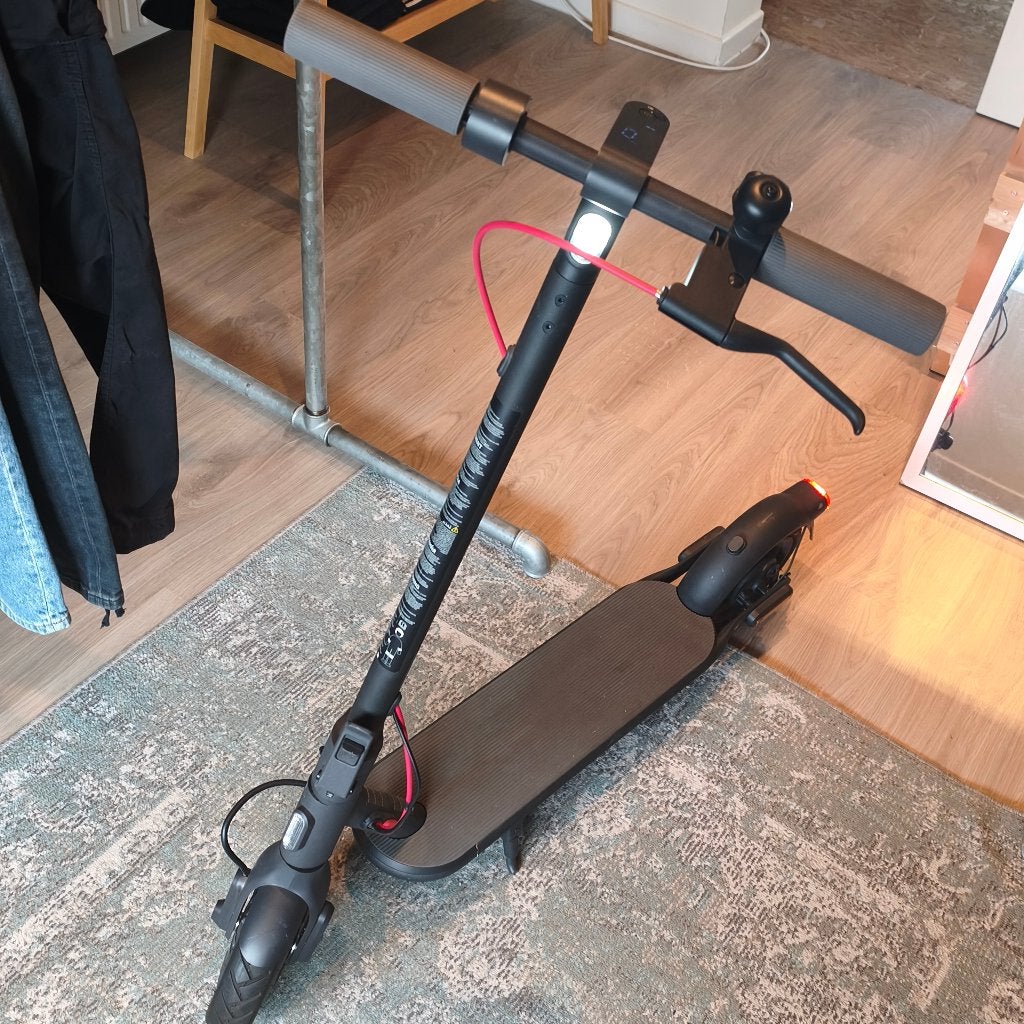 Xiaomi electrick scooter 4lite 25km/uur, Fietsen en Brommers, Ophalen, Zo goed als nieuw, Elektrische step (E-scooter), Xiaomi