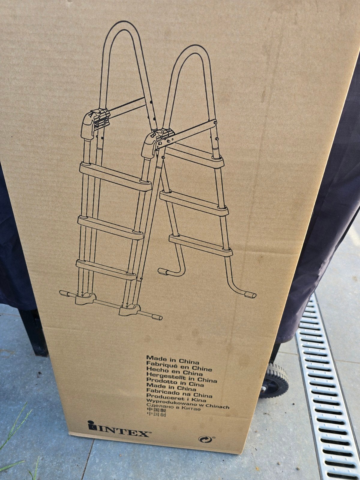 Ladder voor zwembad 107cm hoog en filterpomp c900., Tuin en Terras, Ophalen, Ladder