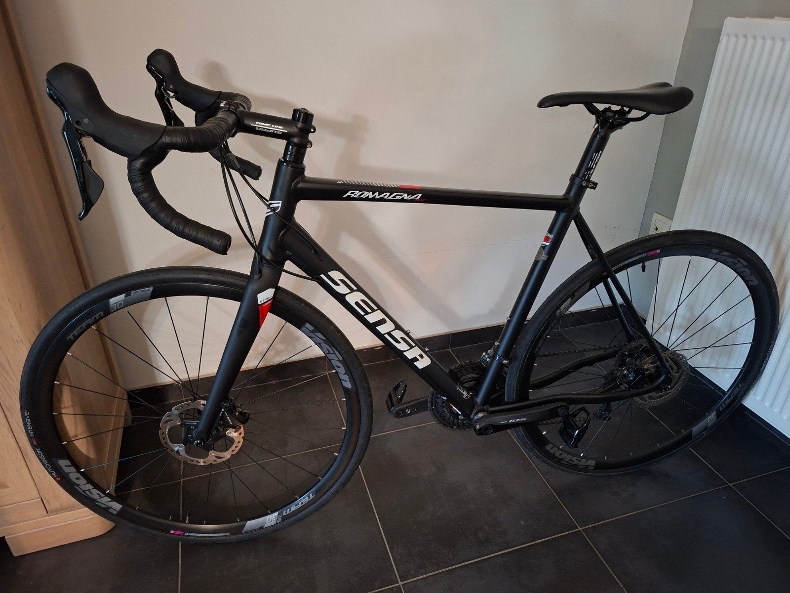 Sensa Romagna - Full 105 - Hydrolic Discs - Nieuwstaat !!!, Fietsen en Brommers, Ophalen
