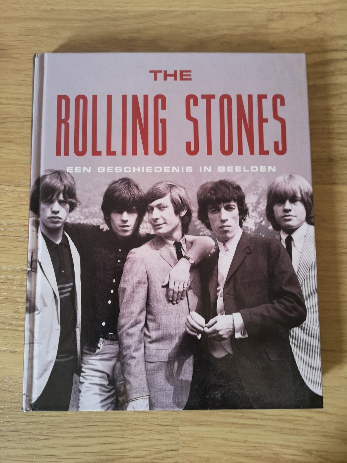 Boek 'The Rolling Stones – Een geschiedenis in beelden', Boeken, Ophalen, Susan Hill