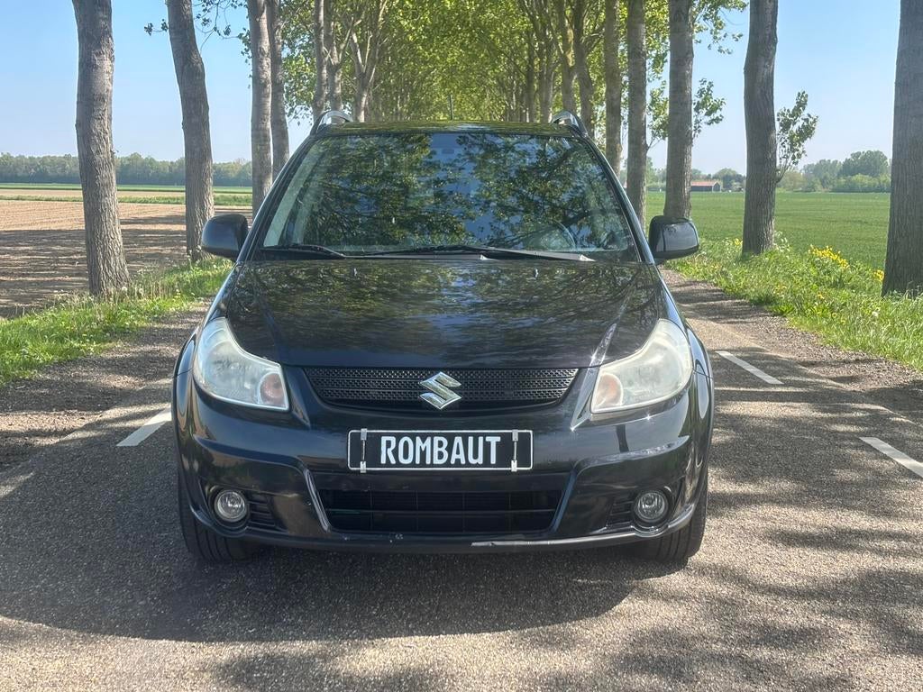 Suzuki SX4 1.6 benzine uit 2008 / 138DKM / AIRCO / 2 SLTLS, Auto's, Stof, 4 cilinders, SX4, Zwart