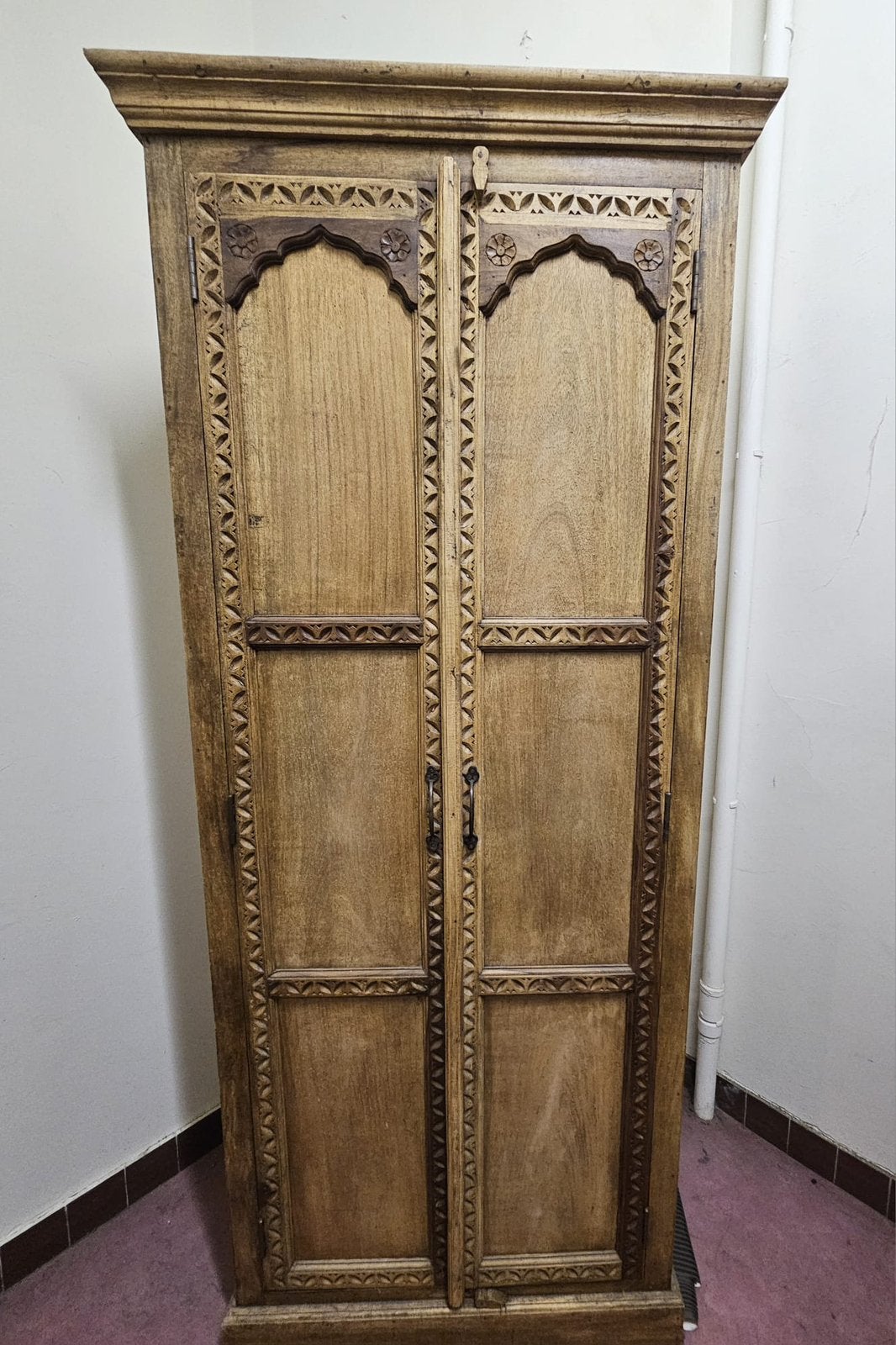 Garde robe en bois, Antiquités & Art, Enlèvement