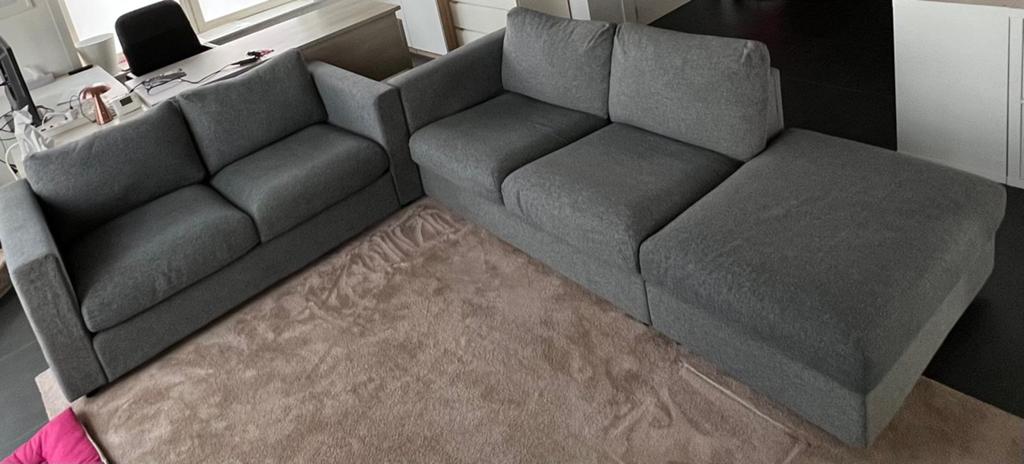 Tweezit en tweezit met poef, Huis en Inrichting, Ophalen, Zo goed als nieuw